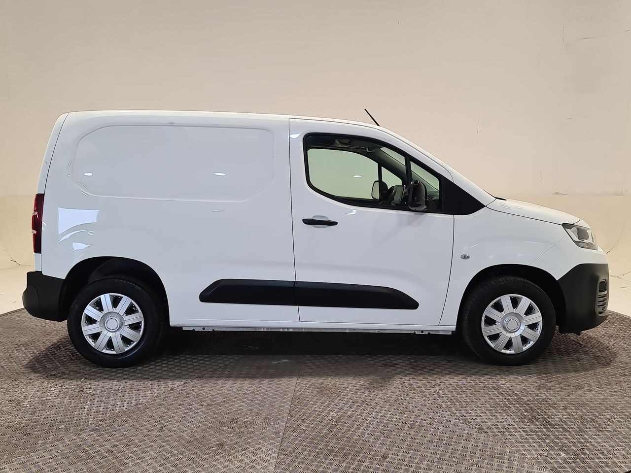 Used Citroen Berlingo 2021 for sale - 76544708: Photo 16