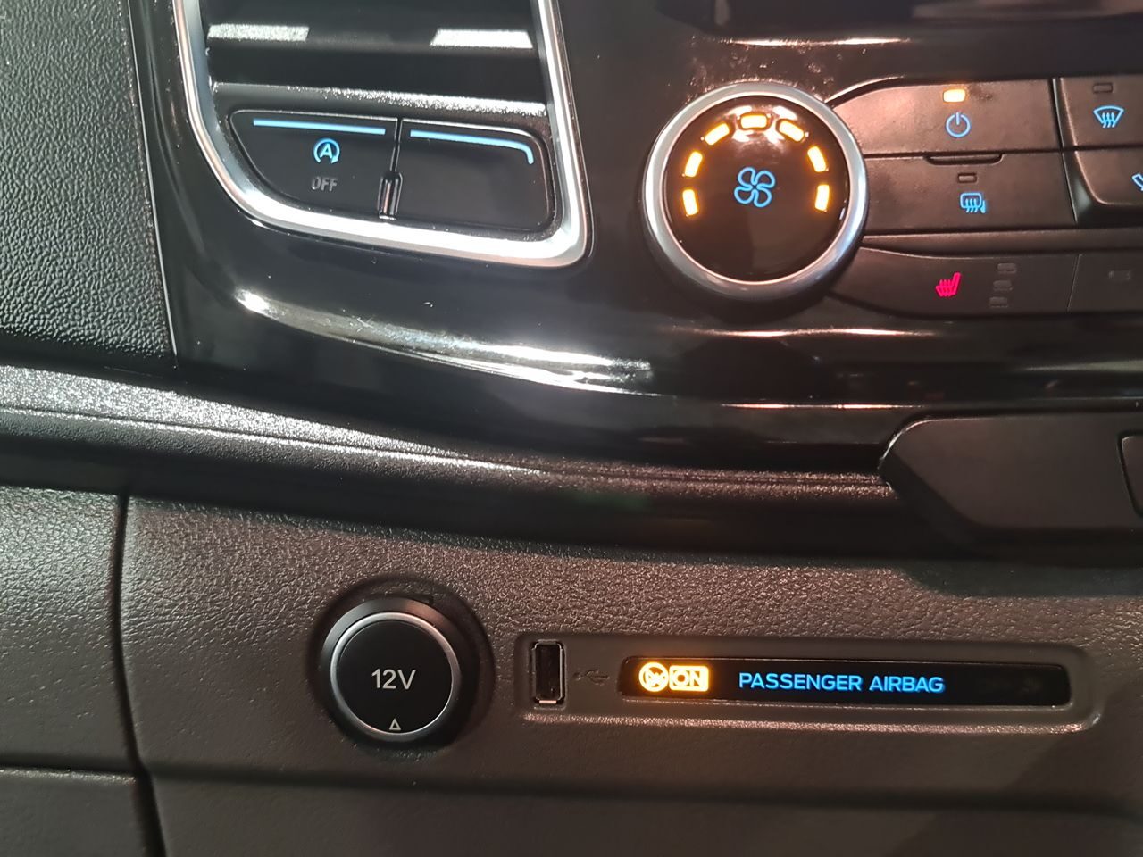 Used Ford Transit Custom 2020 for sale - 76544706: Photo 31