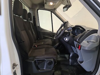 Used Ford Transit 2019 for sale - 75693181: Photo