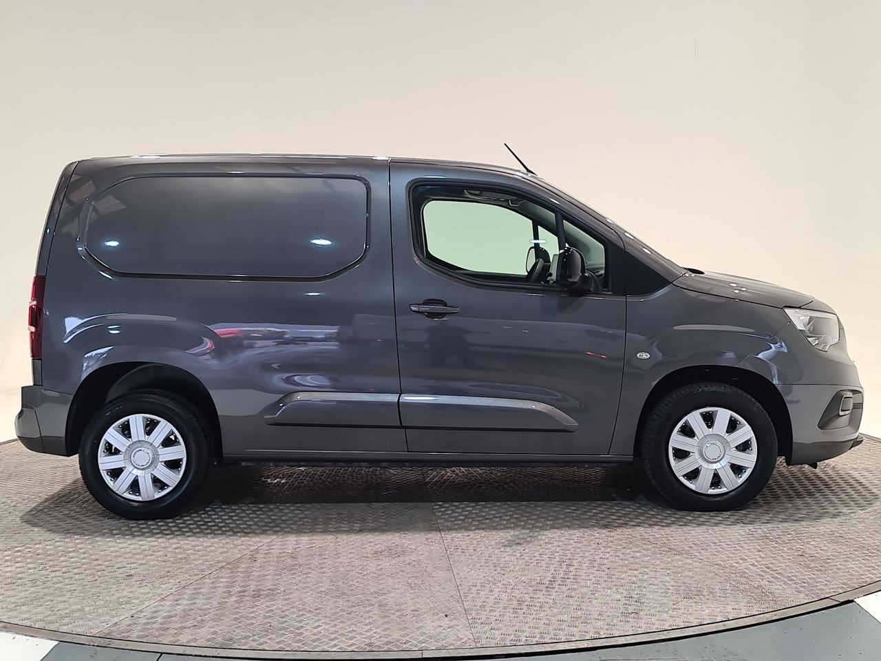 Used Vauxhall Combo 2024 for sale - 76544703: Photo 17