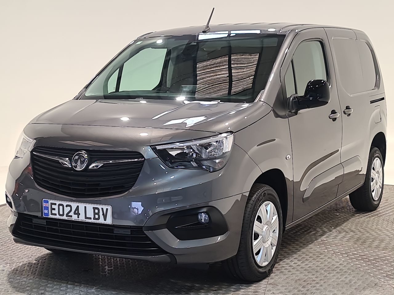 Used Vauxhall Combo 2024 for sale - 76544703: Photo 4