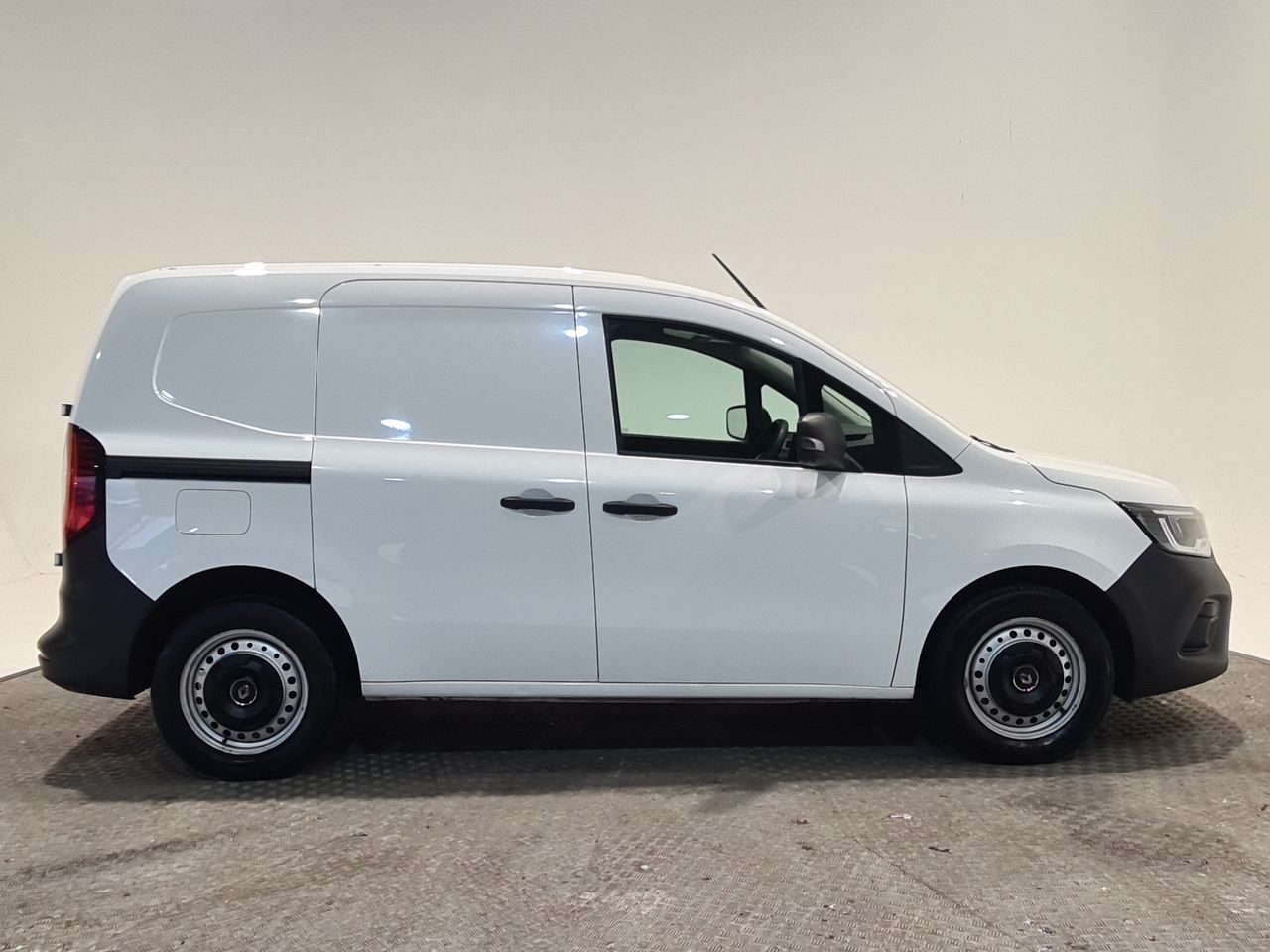 Used Renault Kangoo 2023 for sale - 77952135: Photo 15