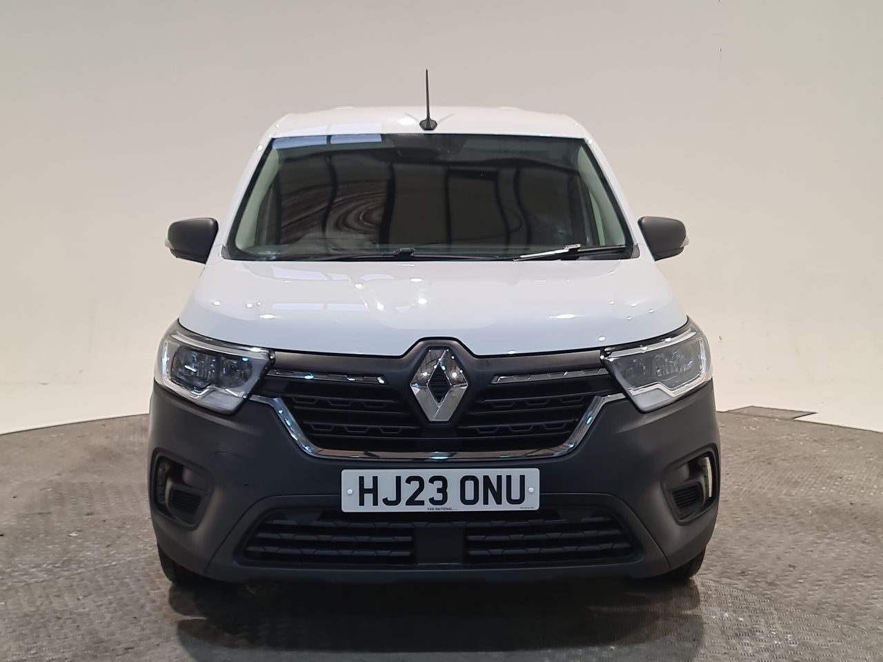 Used Renault Kangoo 2023 for sale - 77952135: Photo 3