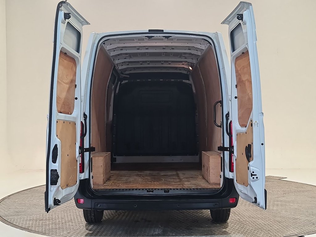 Used Renault Master 2023 for sale - 76469706: Photo 48