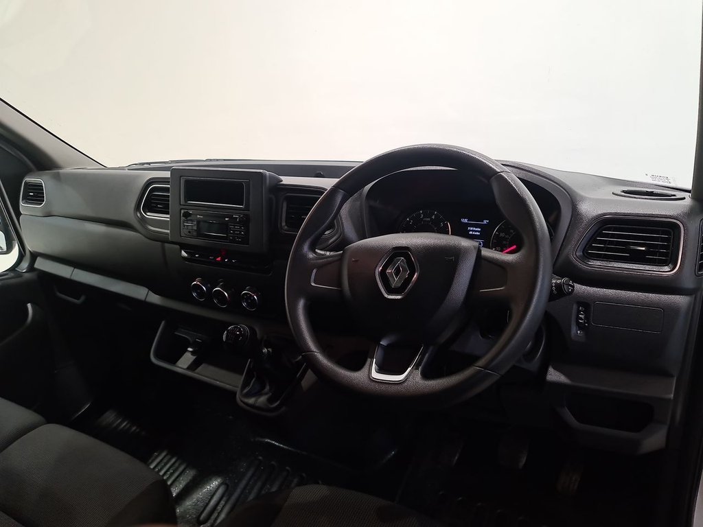 Used Renault Master 2023 for sale - 76469706: Photo 5