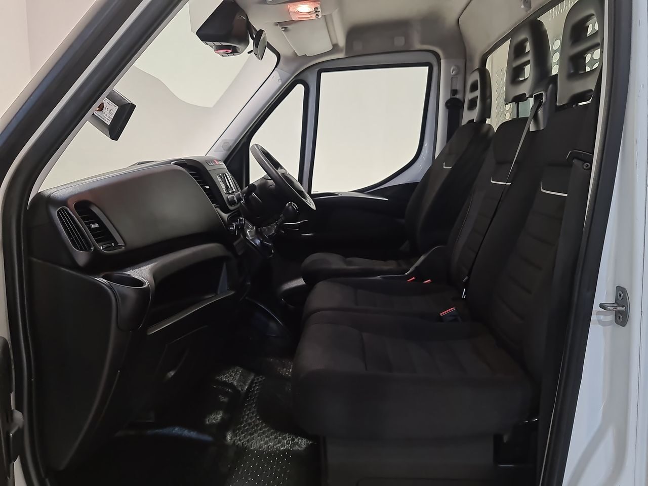 Used Iveco Daily 2022 for sale - 77952133: Photo 7