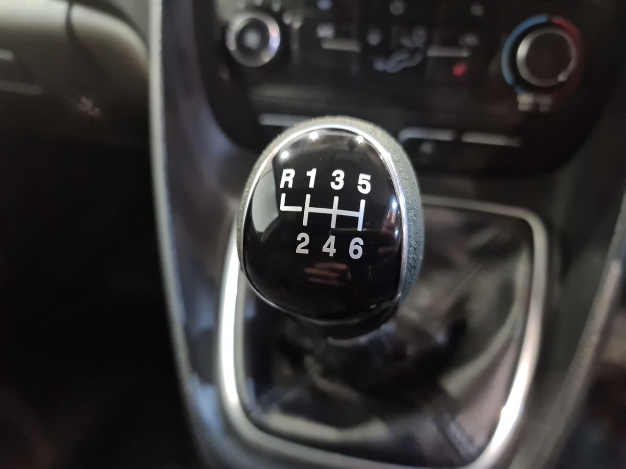 Used Ford Transit Connect 2021 for sale - 76577123: Photo 21