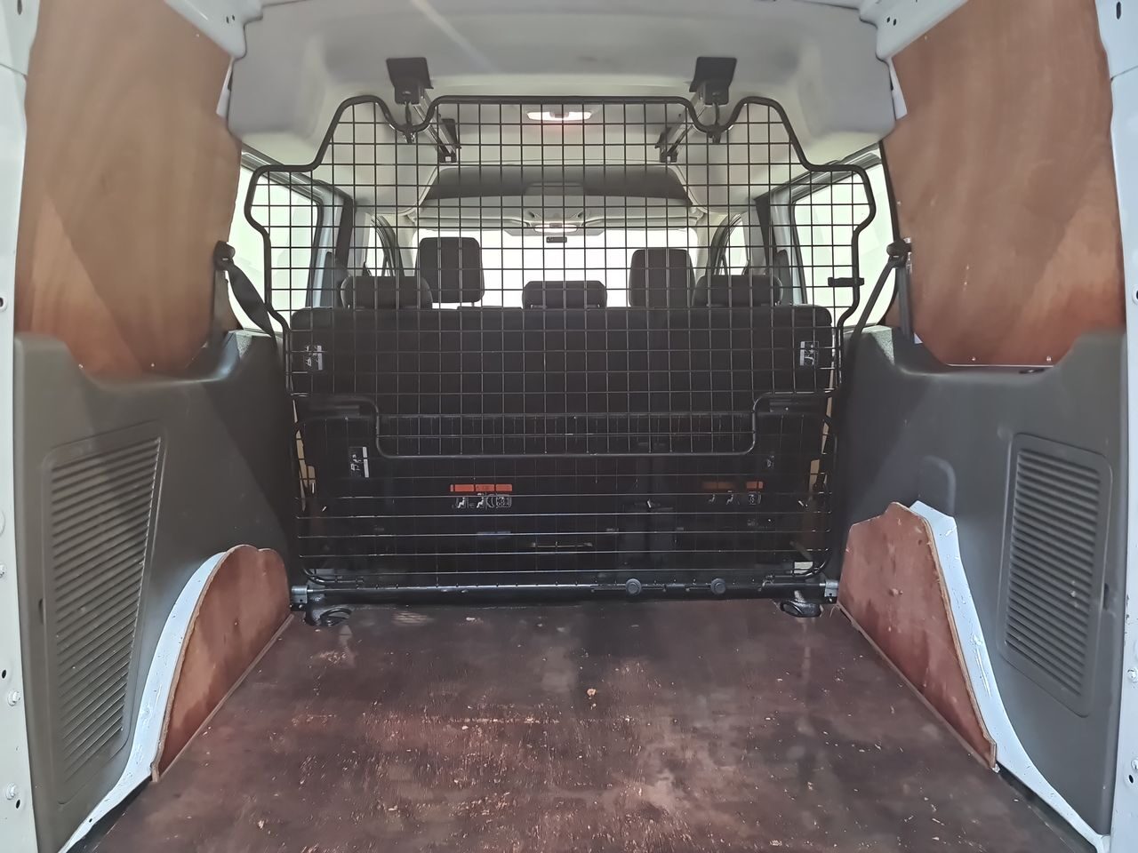 Used Ford Transit Connect 2020 for sale - 76544701: Photo 12