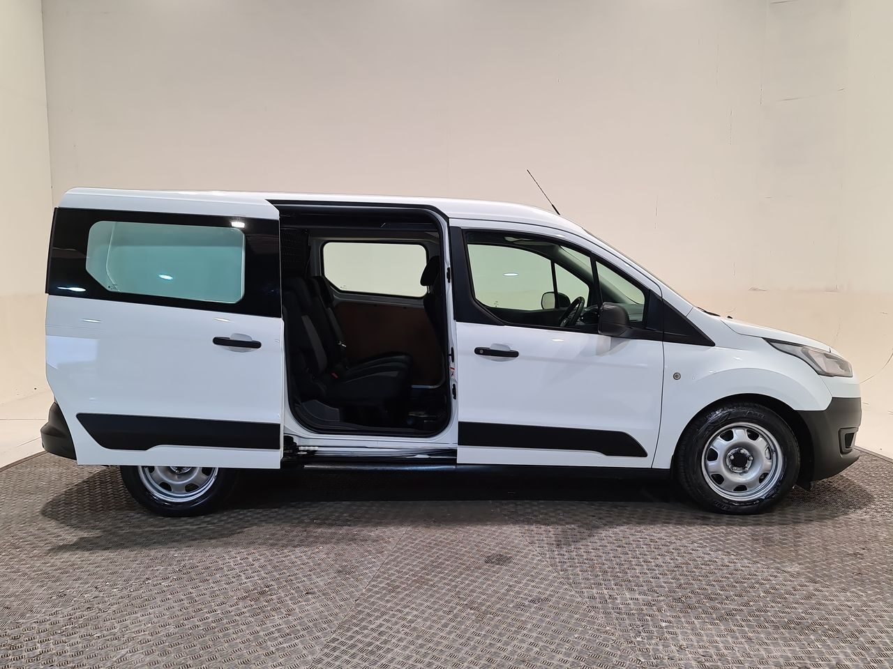 Used Ford Transit Connect 2020 for sale - 76544701: Photo 18