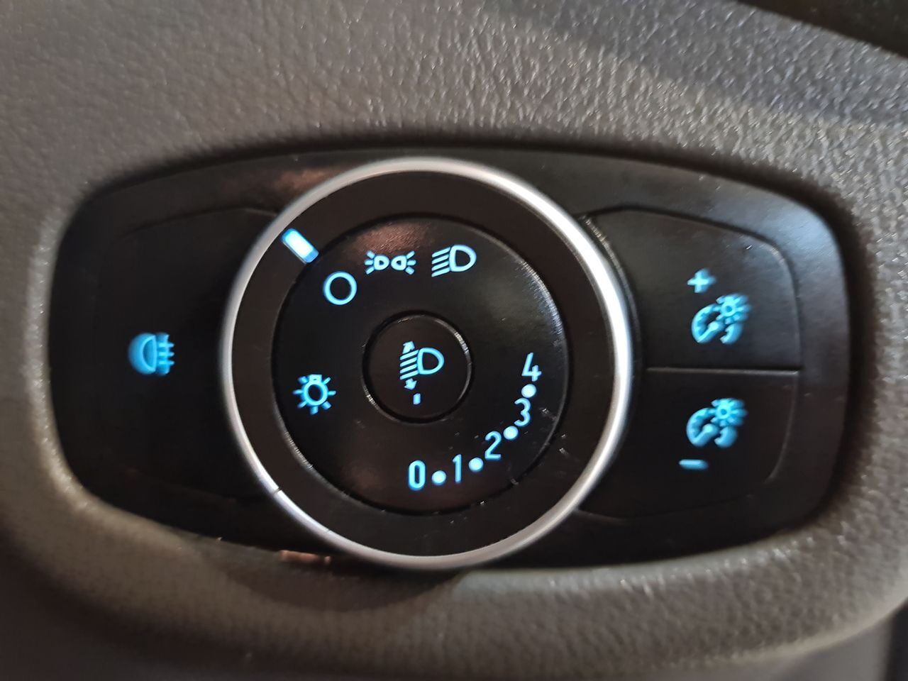 Used Ford Transit Connect 2020 for sale - 76544701: Photo 21