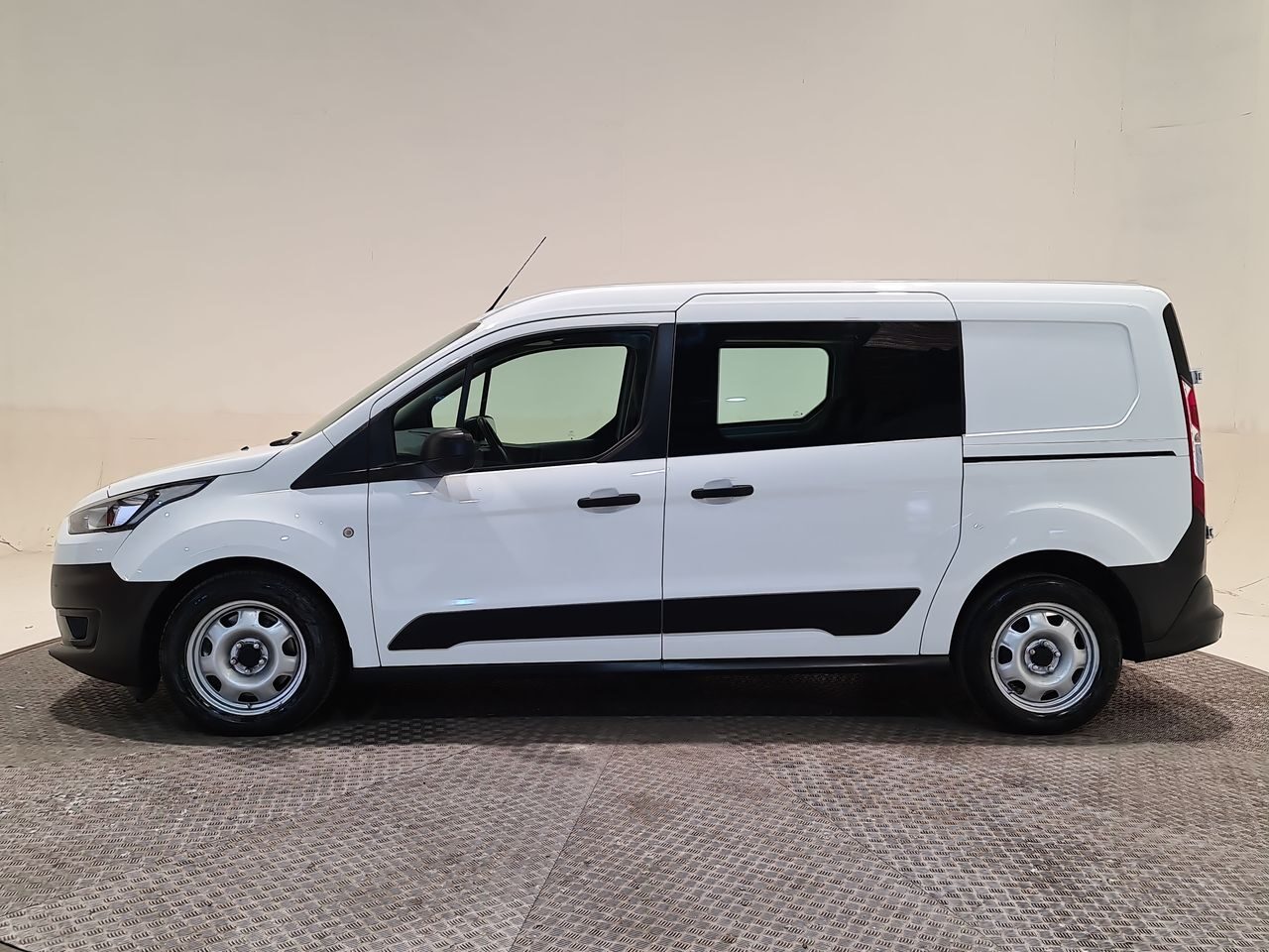 Used Ford Transit Connect 2020 for sale - 76544701: Photo 5