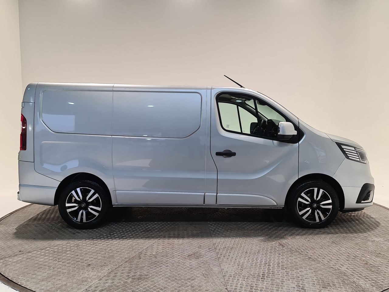 Used Renault Trafic 2022 for sale - 76544712: Photo 17