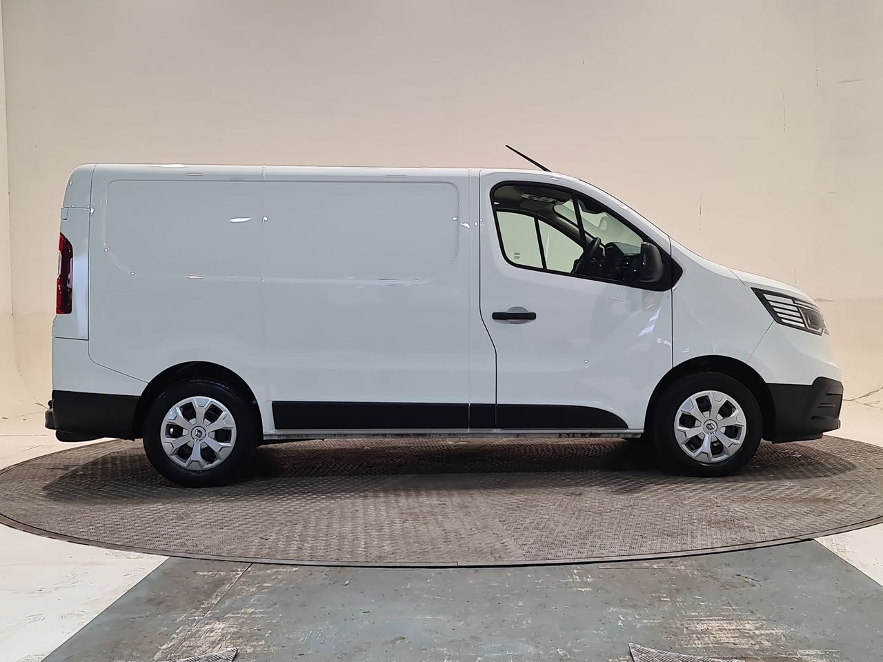 Used Renault Trafic 2023 for sale - 76544916: Photo 17
