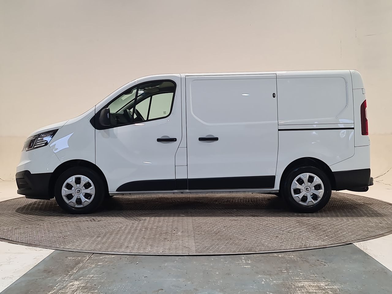 Used Renault Trafic 2023 for sale - 76544916: Photo 5