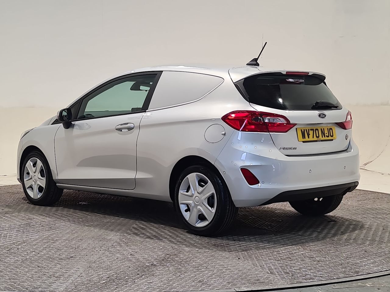 Used Ford Fiesta 2020 for sale - 76544915: Photo 9