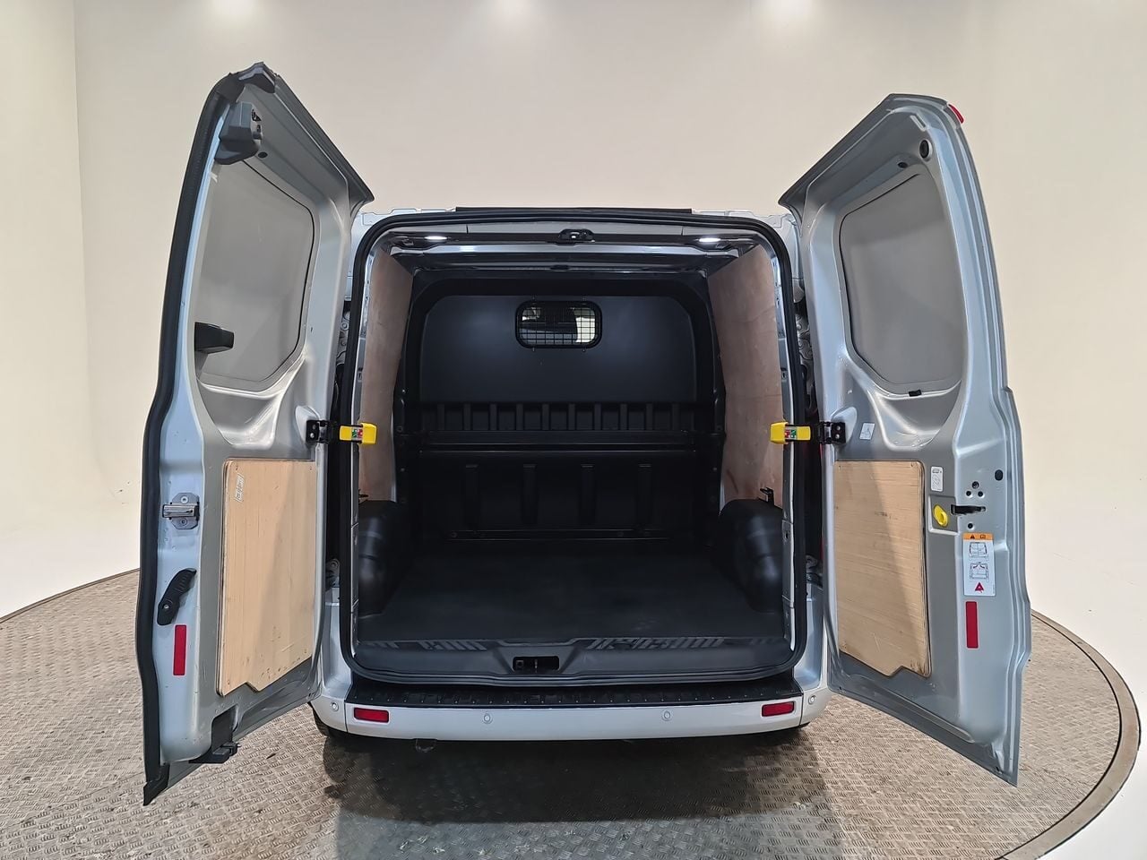 Used Ford Transit Custom 2023 for sale - 76877501: Photo 14