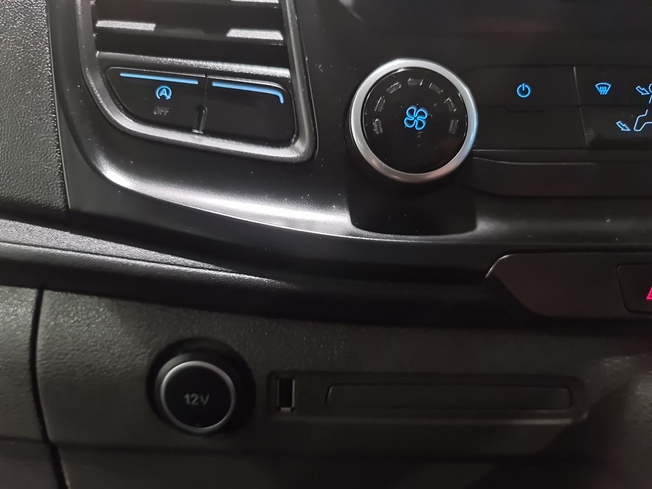 Used Ford Transit Custom 2020 for sale - 76544699: Photo 31