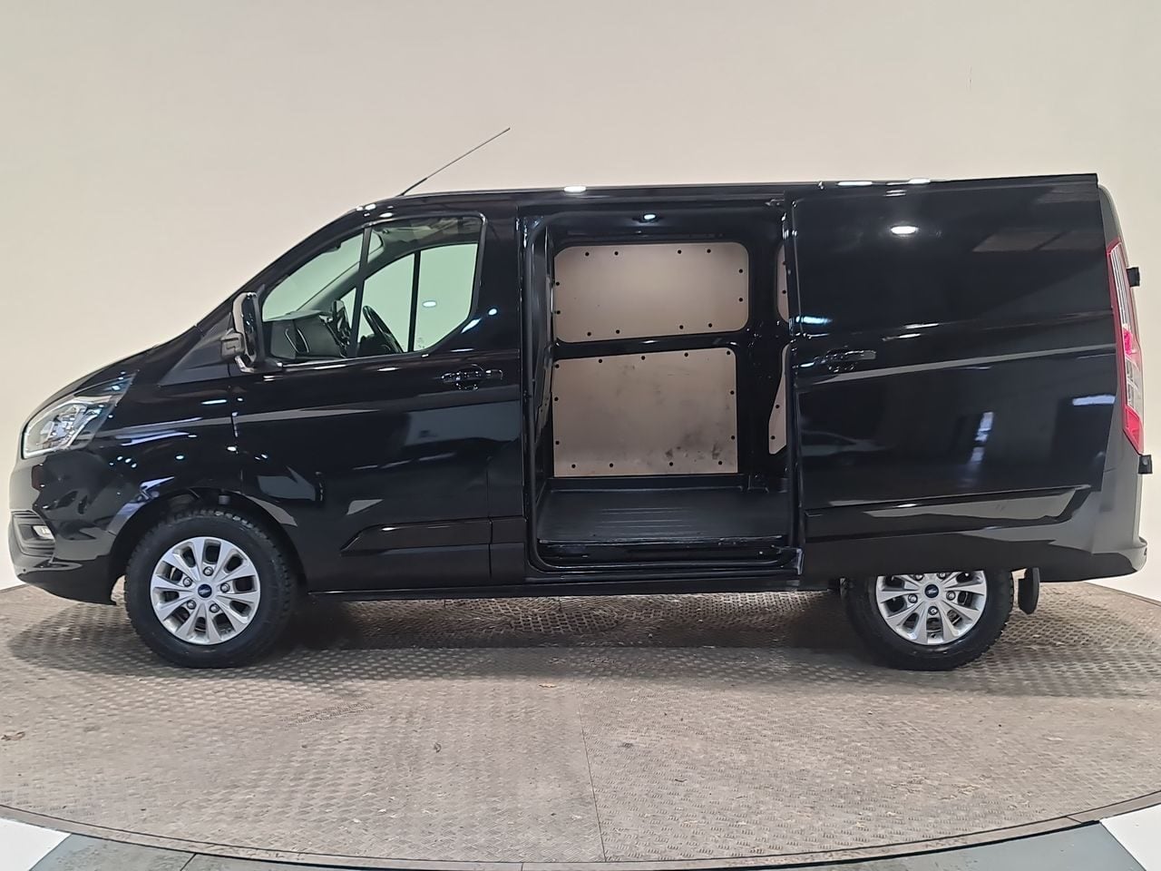 Used Ford Transit Custom 2021 for sale - 77820347: Photo 10