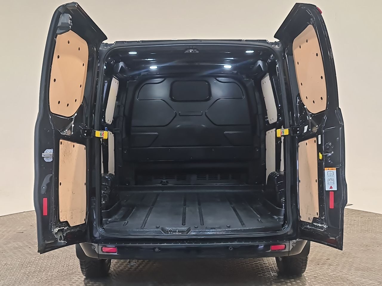 Used Ford Transit Custom 2021 for sale - 77820347: Photo 14