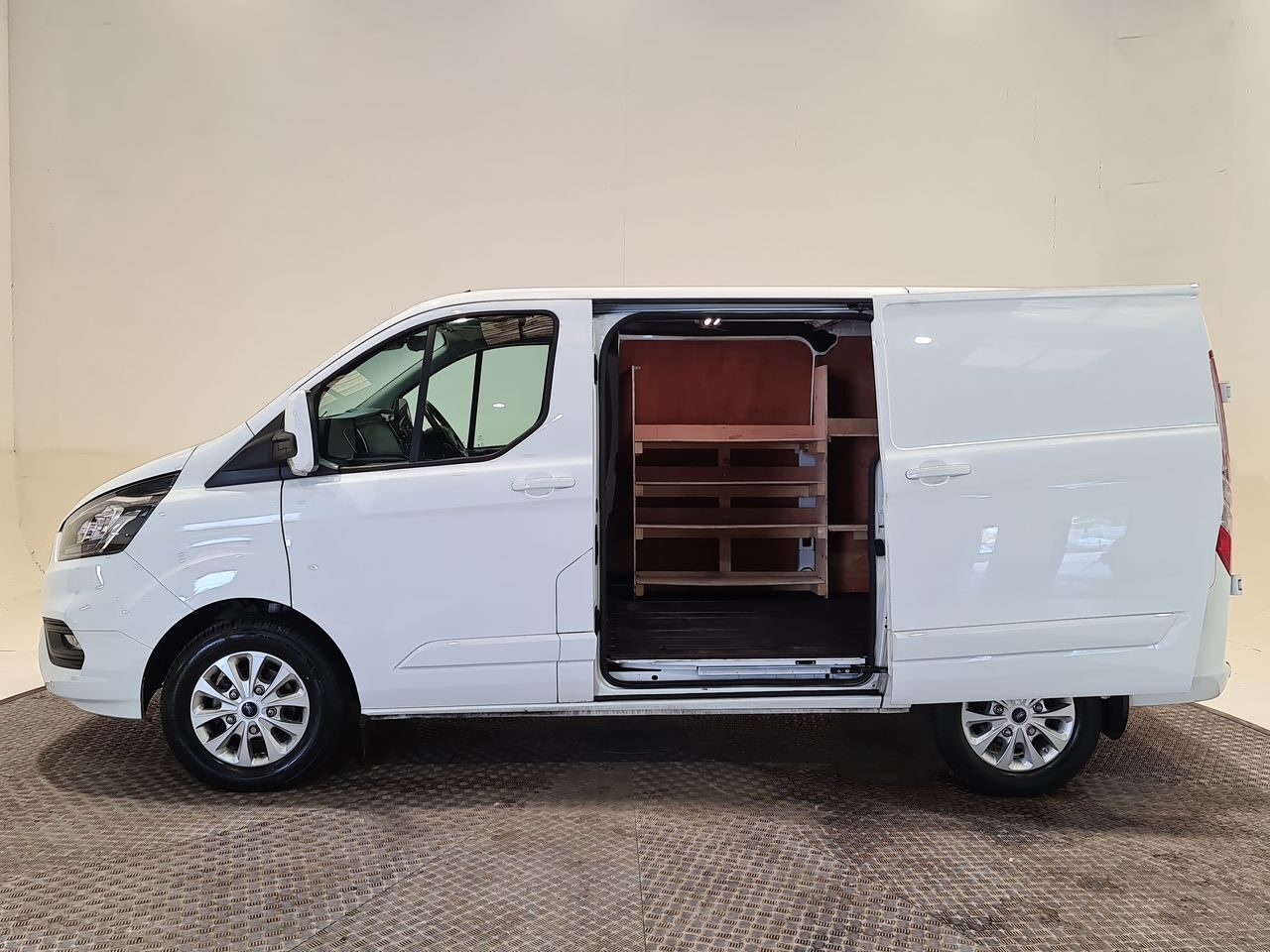 Used Ford Transit Custom 2023 for sale - 76544919: Photo 10