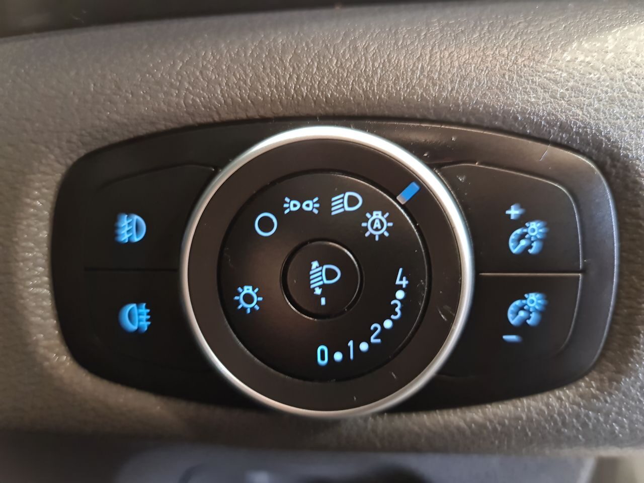 Used Ford Transit Custom 2023 for sale - 76544919: Photo 21