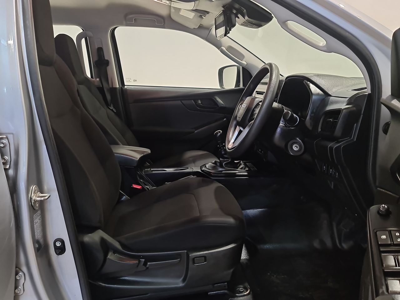 Used Isuzu D-Max 2023 for sale - 77905702: Photo 19