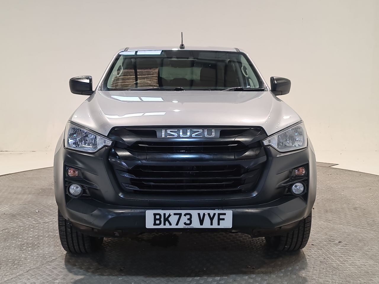 Used Isuzu D-Max 2023 for sale - 77905702: Photo 3