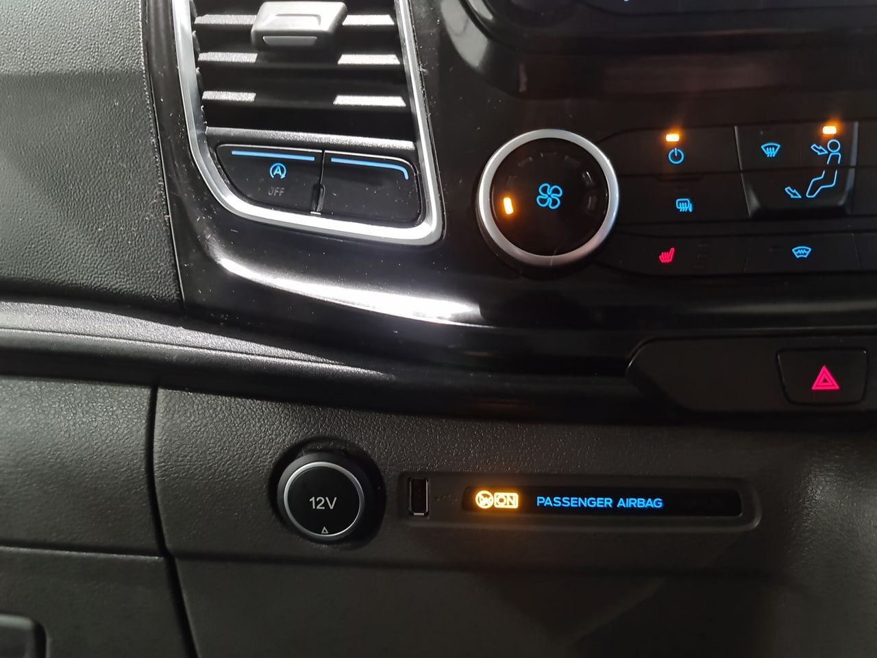 Used Ford Transit Custom 2020 for sale - 77463014: Photo 31