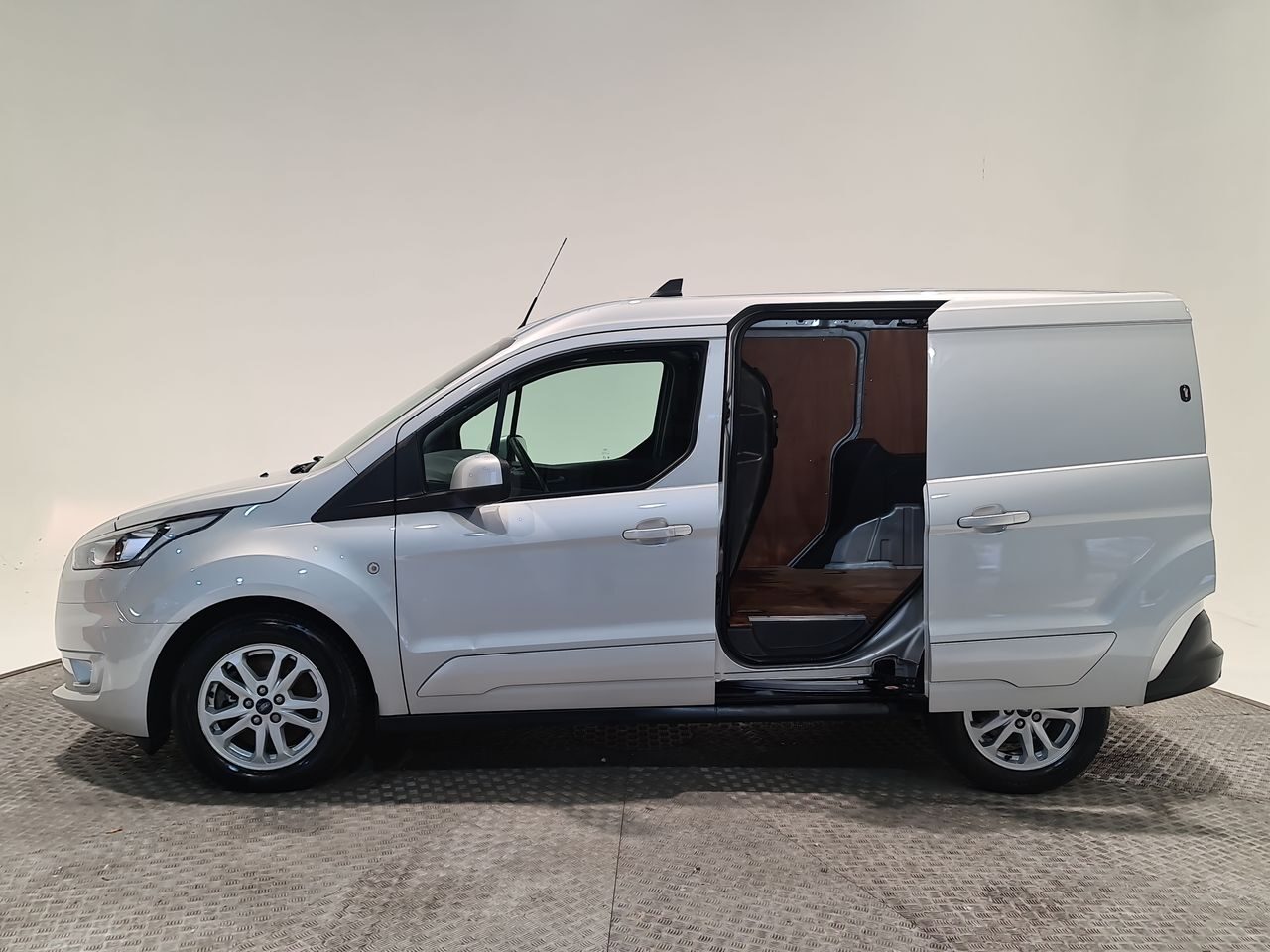 Used Ford Transit Connect 2024 for sale - 76577141: Photo 9