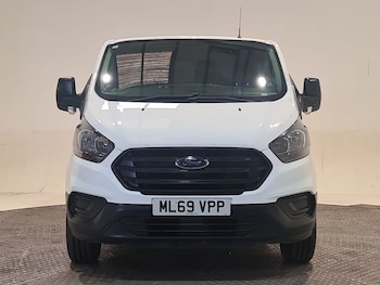 Used Ford Transit Custom 2019 for sale - 76235547: Photo