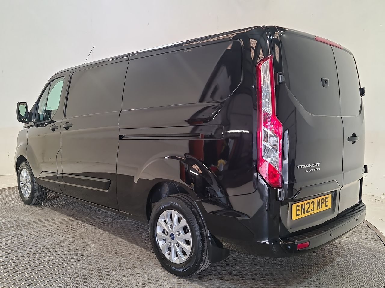 Used Ford Transit Custom 2023 for sale - 76544930: Photo 11