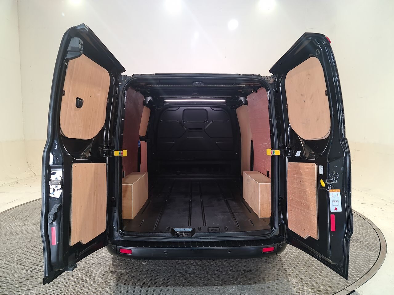 Used Ford Transit Custom 2023 for sale - 76544930: Photo 14