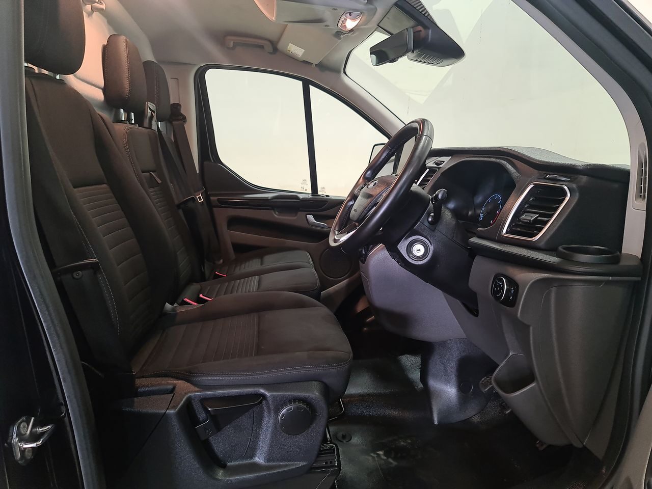 Used Ford Transit Custom 2023 for sale - 76544930: Photo 19