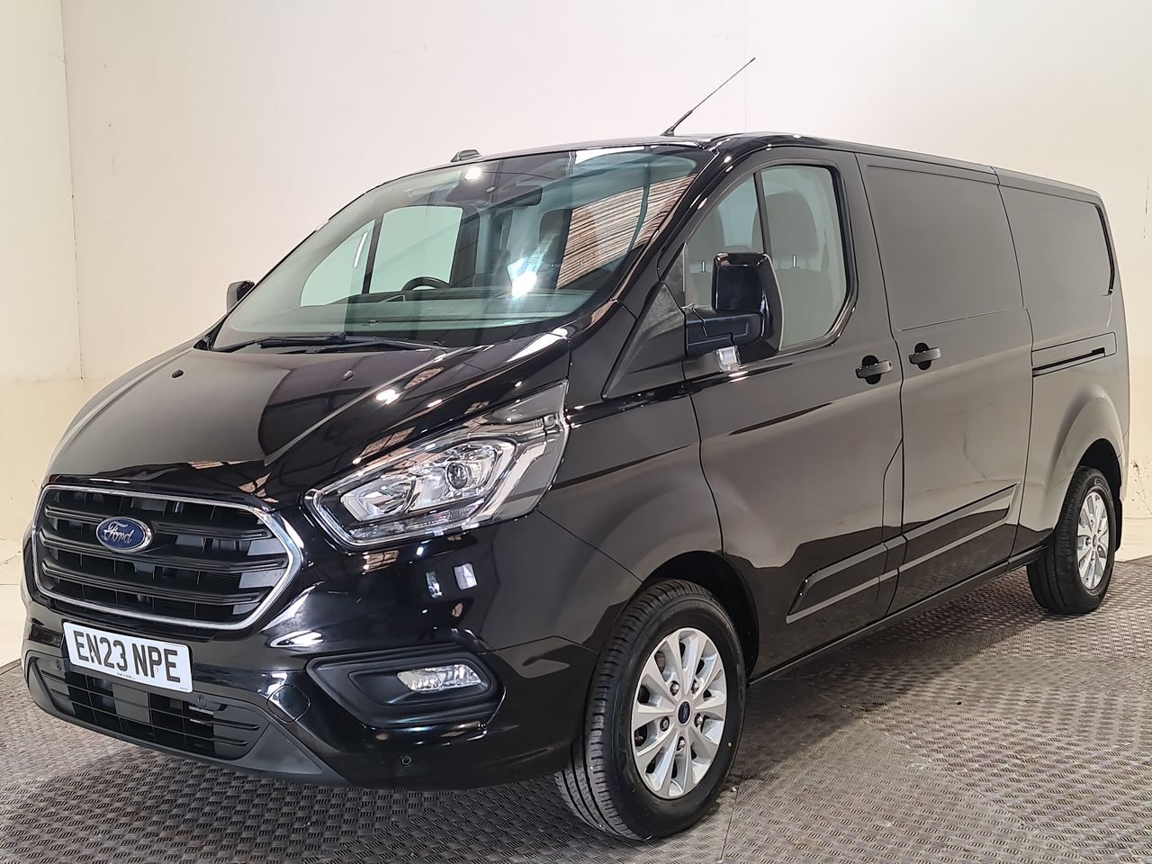 Used Ford Transit Custom 2023 for sale - 76544930: Photo 5
