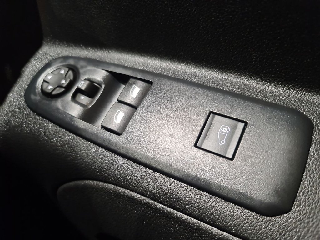 Used Citroen Berlingo 2024 for sale - 76386156: Photo 24