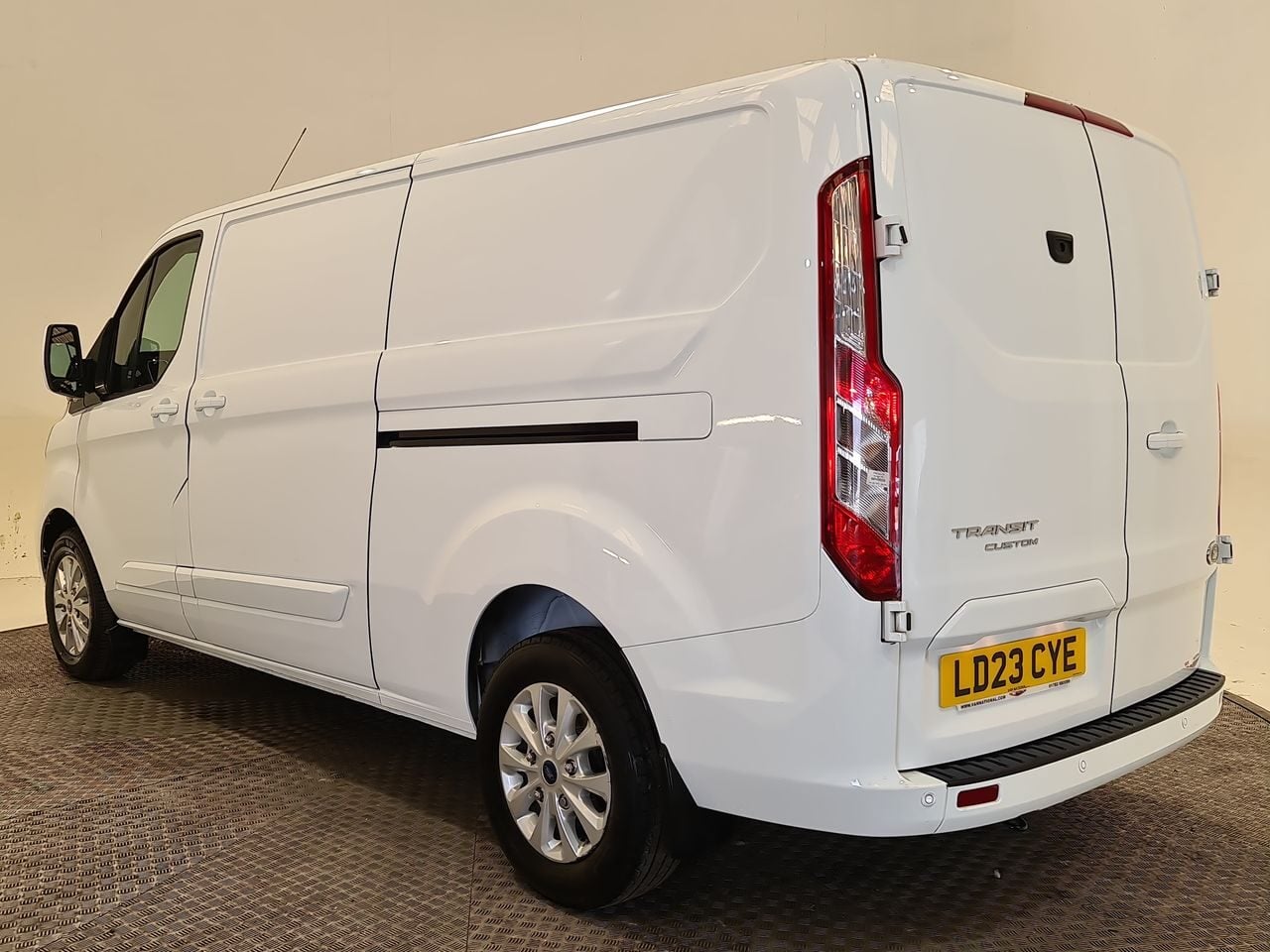 Used Ford Transit Custom 2023 for sale - 77394054: Photo 11