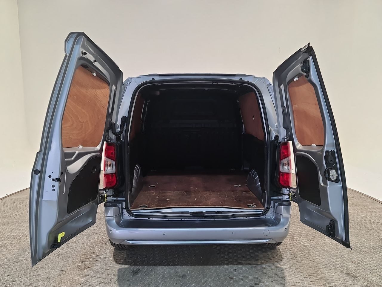 Used Vauxhall Combo 2020 for sale - 76673237: Photo 13