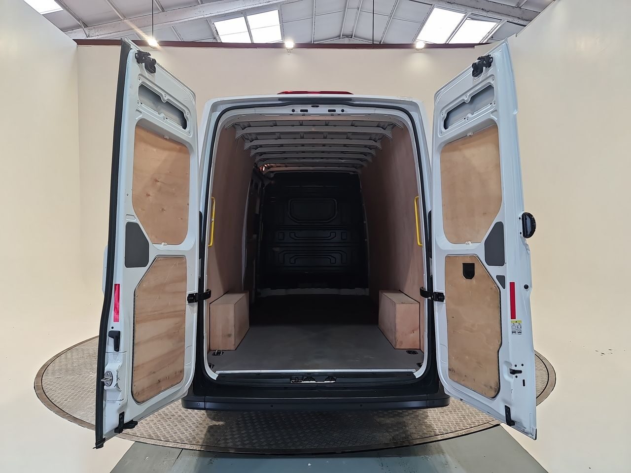 Used Volkswagen Crafter 2024 for sale - 76544694: Photo 14