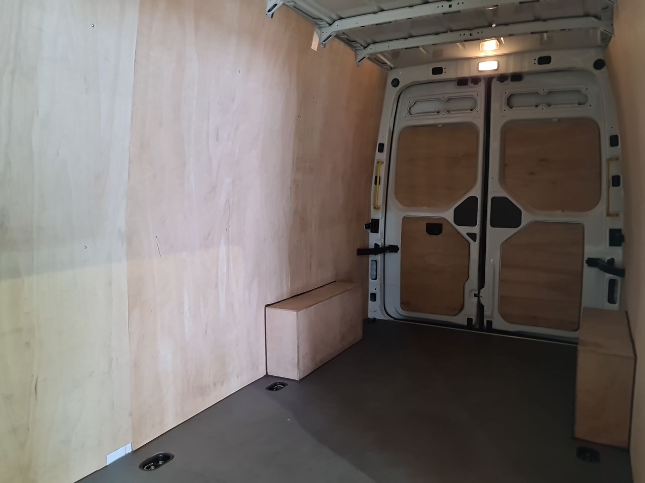 Used Volkswagen Crafter 2024 for sale - 76544694: Photo 9