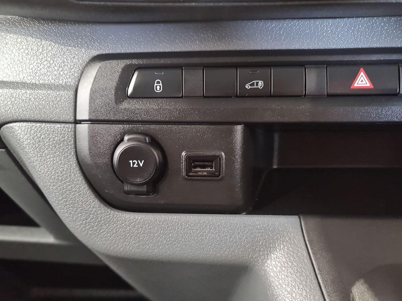 Used Vauxhall Vivaro 2022 for sale - 77952092: Photo 31