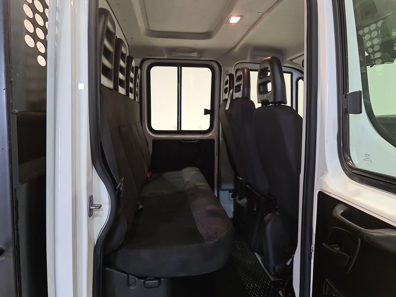 Used Iveco Daily 2023 for sale - 77952114: Photo 27