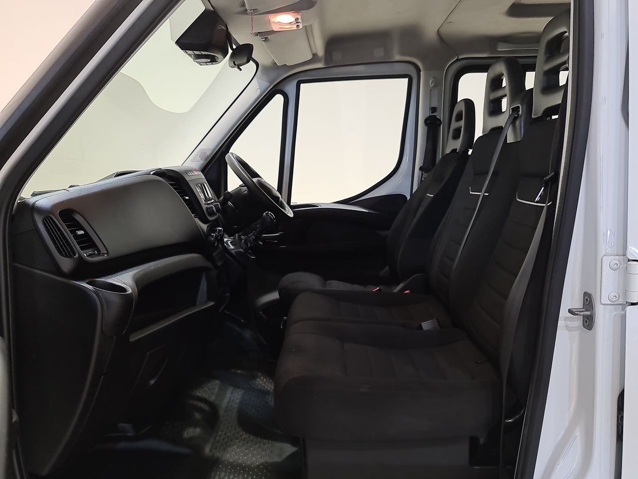 Used Iveco Daily 2023 for sale - 77952114: Photo 7