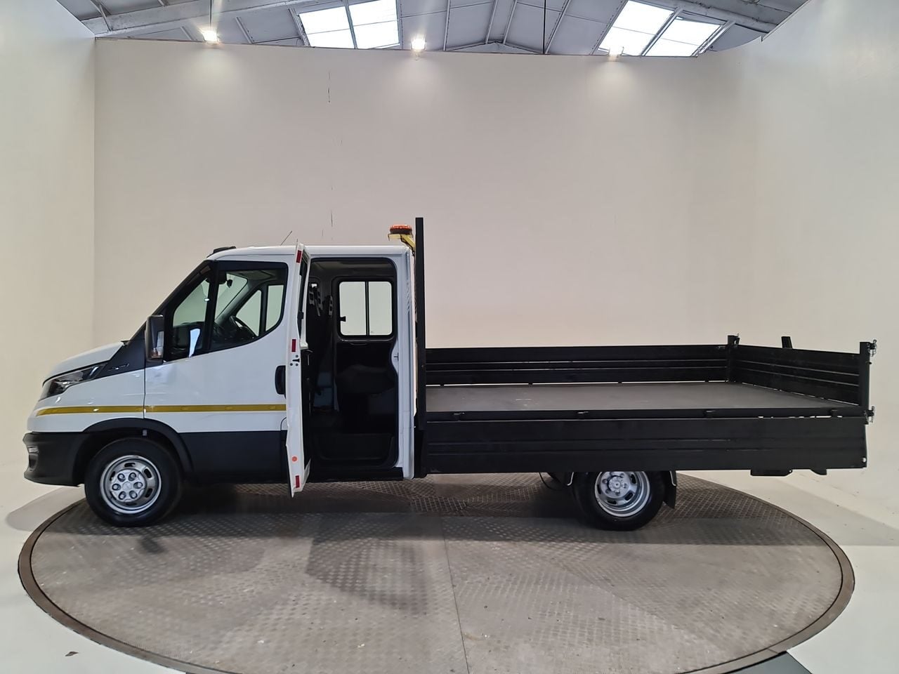 Used Iveco Daily 2023 for sale - 77952114: Photo 9