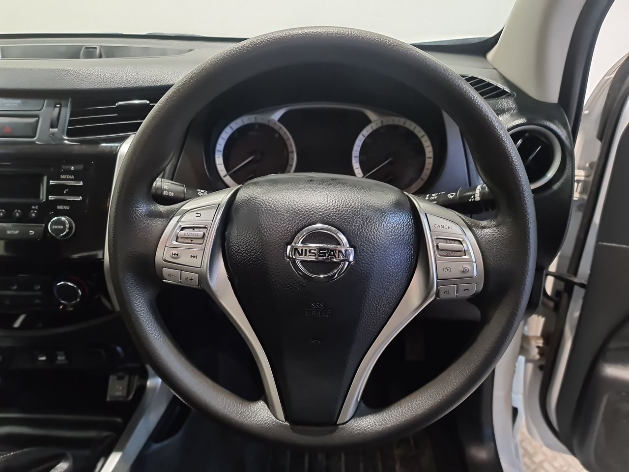Used Nissan Navara 2021 for sale - 77582438: Photo 21