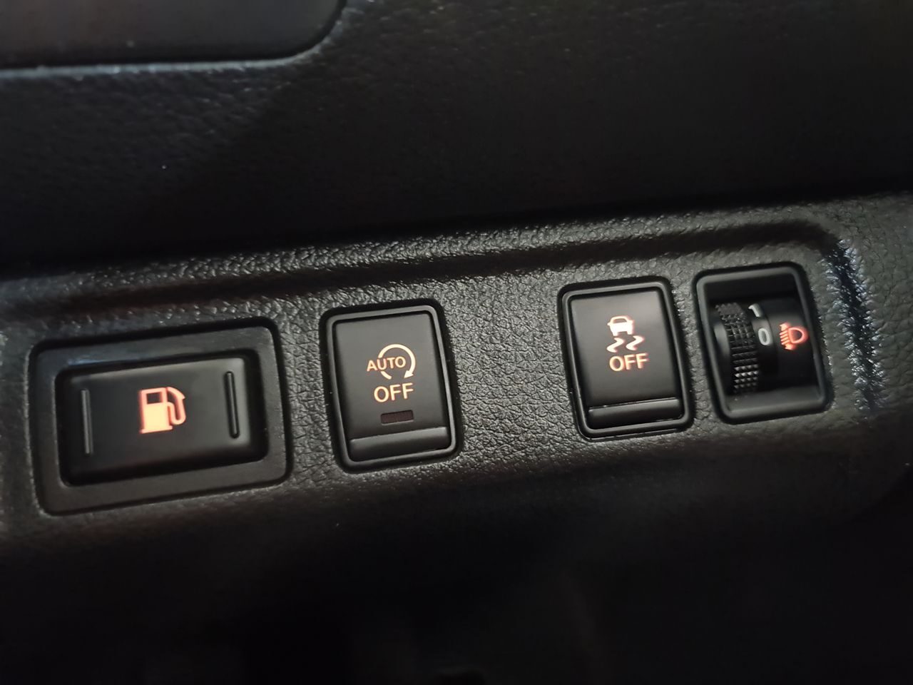 Used Nissan Navara 2021 for sale - 77582438: Photo 30