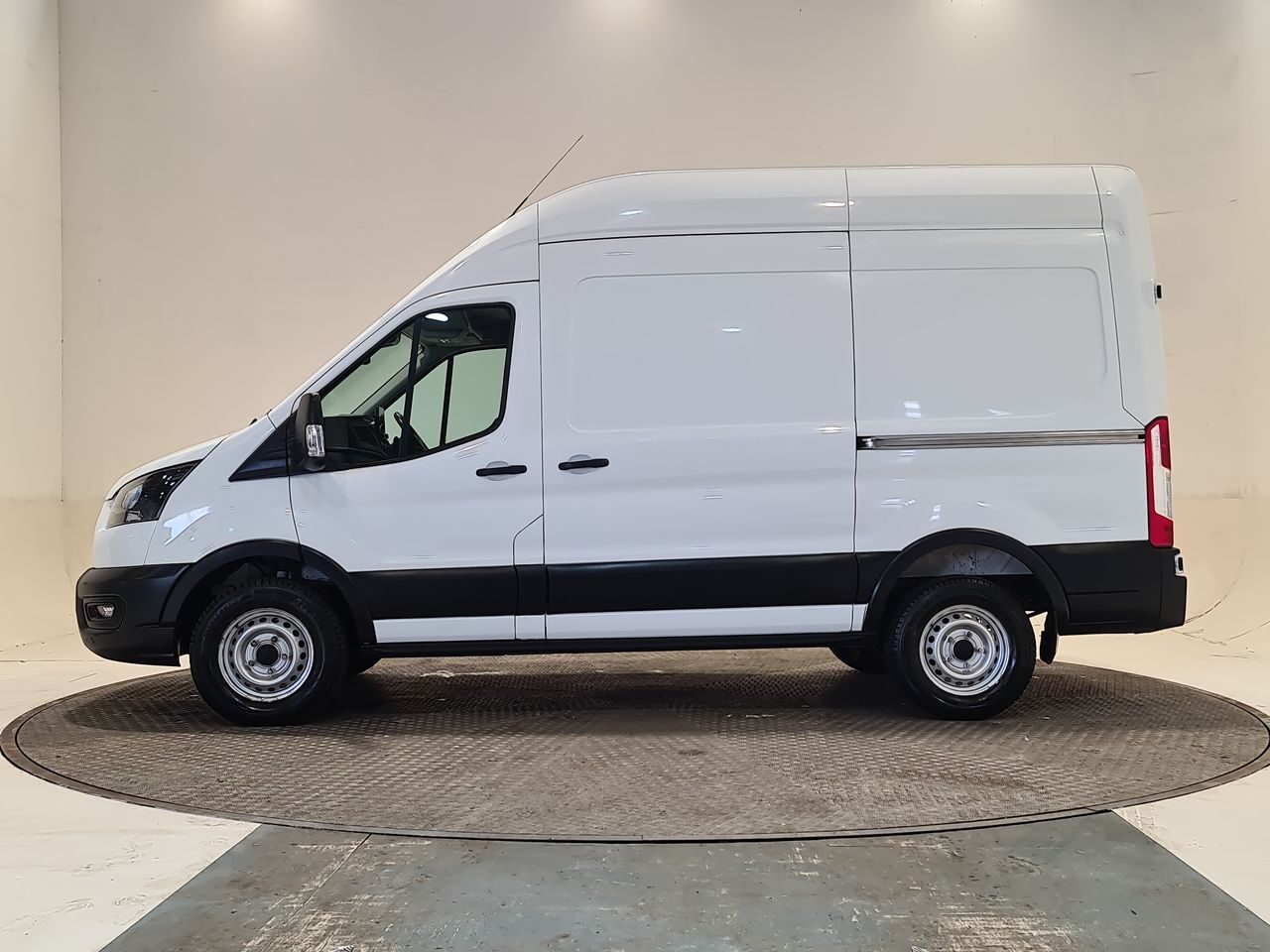 Used Ford Transit 2022 for sale - 76544864: Photo 6