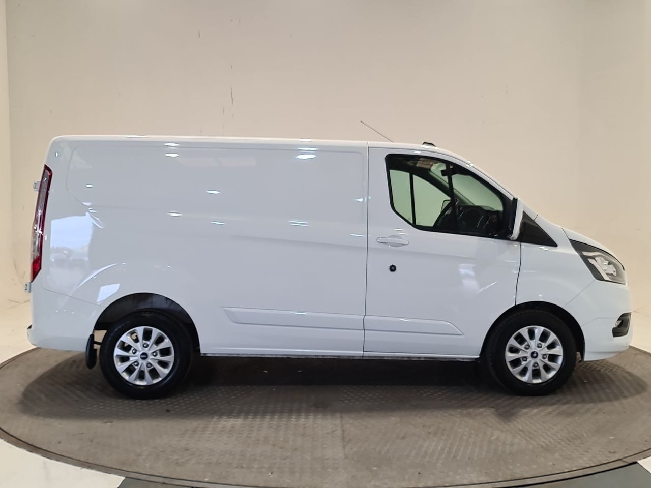 Used Ford Transit Custom 2024 for sale - 78190776: Photo 18
