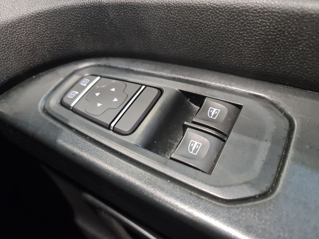 Used Renault Trafic 2023 for sale - 76496141: Photo 32