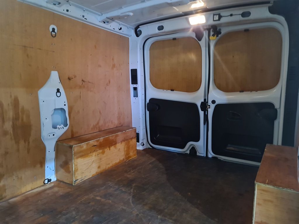 Used Renault Trafic 2023 for sale - 76496141: Photo 8