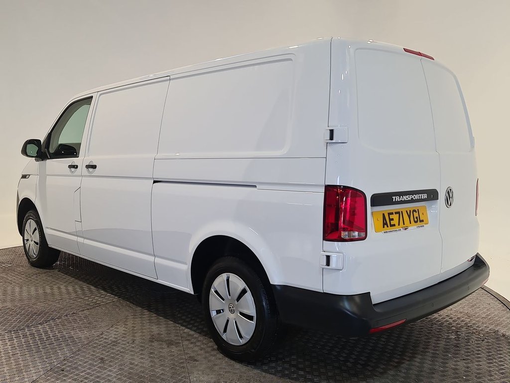 Used Volkswagen Transporter 2021 for sale - 76496137: Photo 4